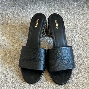 Casual black sandals with woven heel detail (from Colombia) 8